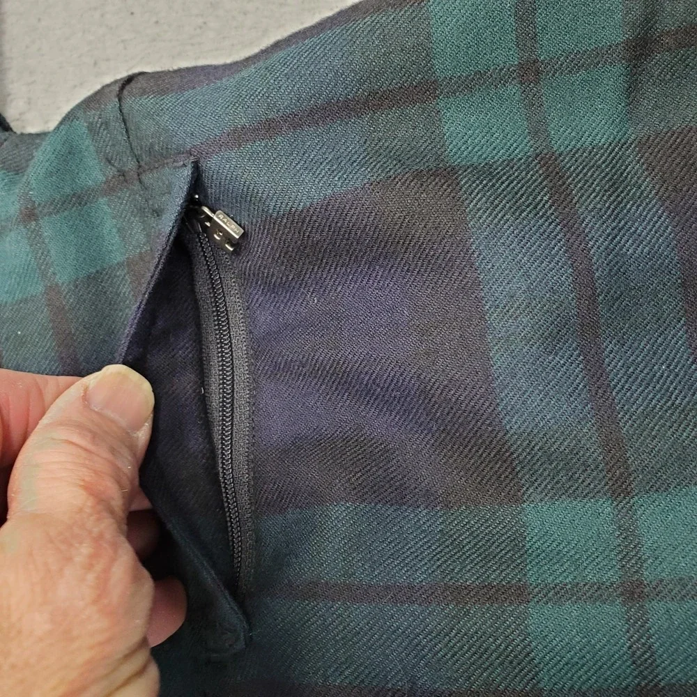 Ralph Lauren Navy & Green Plaid Straight-Leg Trousers - Picture 12 of 12